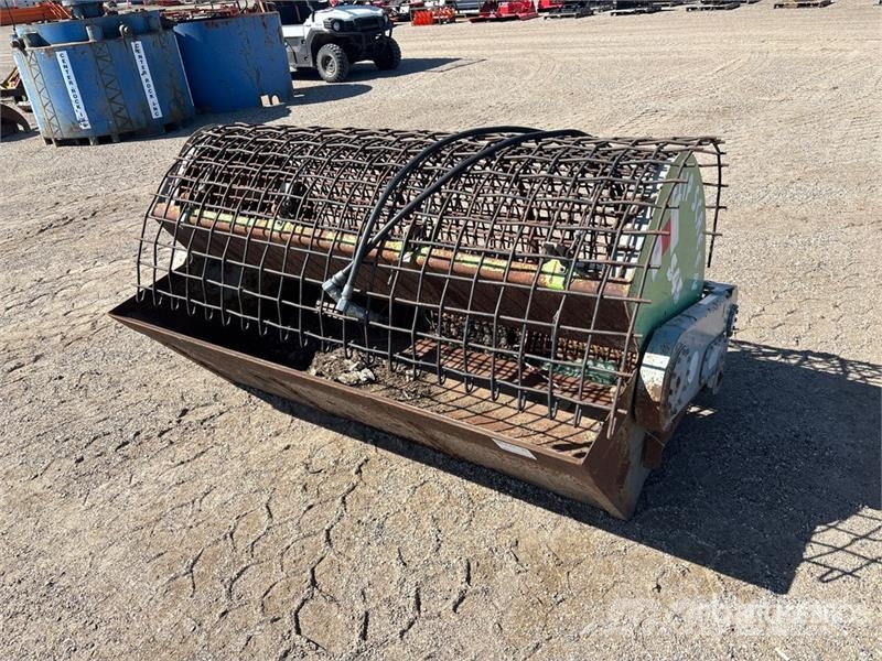 Flip Screen S45 72 in Skid Steer Screening Bucket Preosievacie lopaty