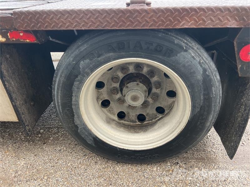 Fontaine 48 ft T/A Flatbed Trailer 自卸半挂车