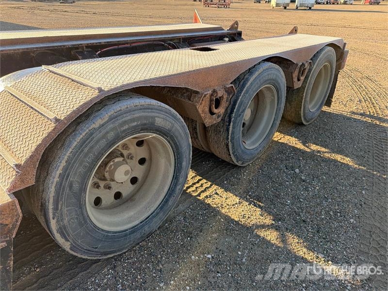 Fontaine 55T Tri/A Removable Gooseneck Lowboy Trailer Blokvogn