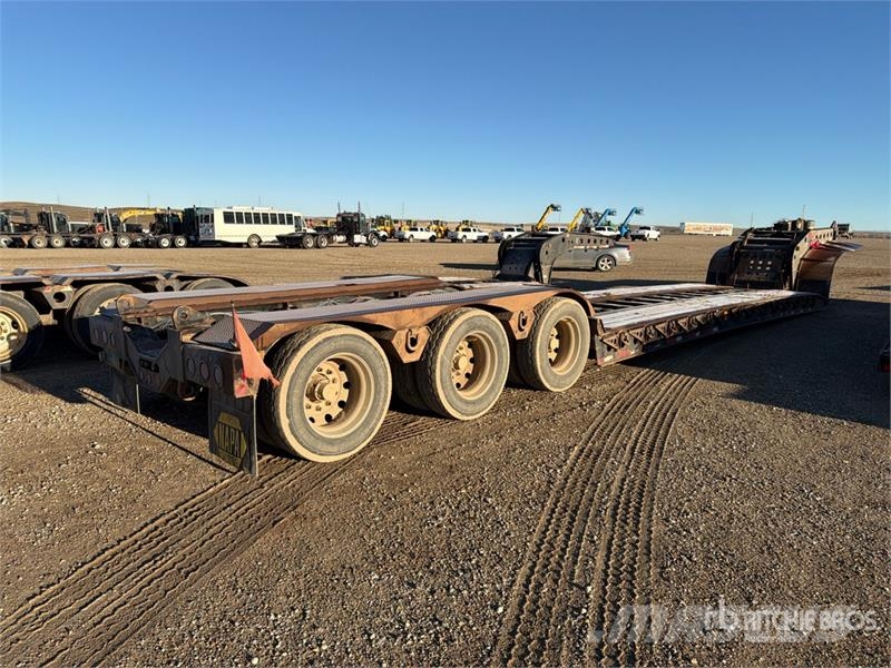 Fontaine 55T Tri/A Removable Gooseneck Lowboy Trailer Blokvogn