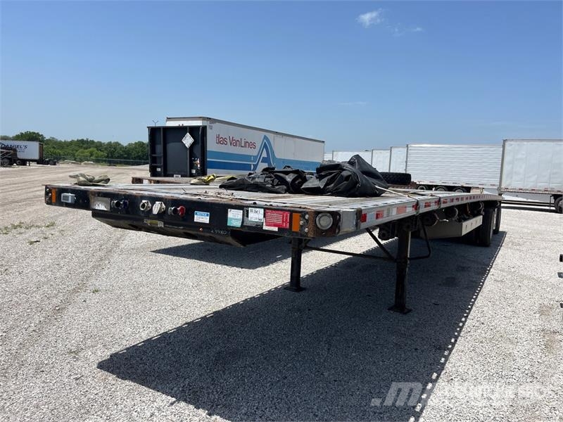 Fontaine HAICF12WSA 80000 lb 48 ft T/A Spread Axle Flatbed  Valníky