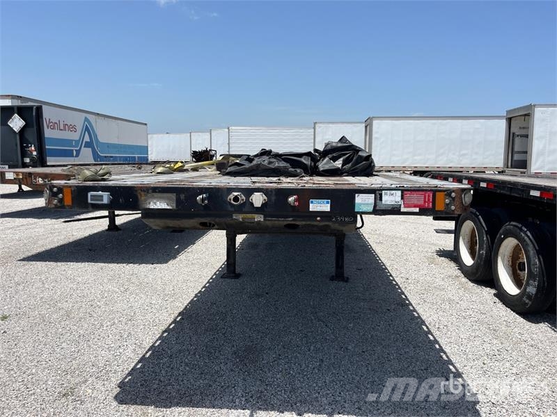Fontaine HAICF12WSA 80000 lb 48 ft T/A Spread Axle Flatbed  Valníky