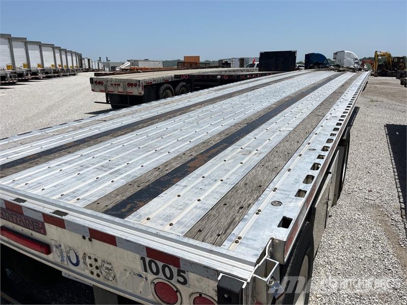 Fontaine HAICF12WSA 80000 lb 48 ft T/A Spread Axle Flatbed  Valníky