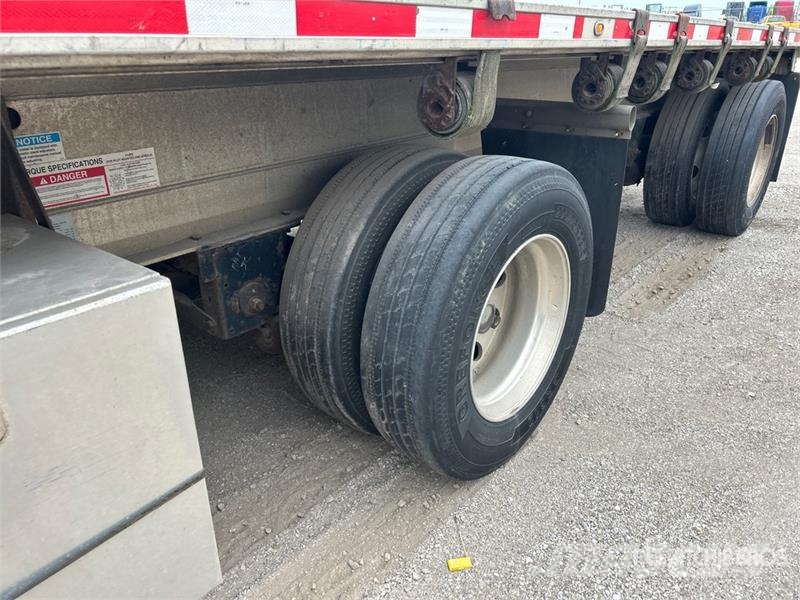 Fontaine HAR5212WSA 48 ft T/A Spread Axle Flatbed Trailer مقطوروات مسطحة/مفصلية الجوانب