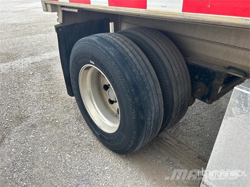 Fontaine HAR5212WSA 48 ft T/A Spread Axle Flatbed Trailer مقطوروات مسطحة/مفصلية الجوانب