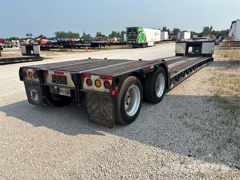 Fontaine Renegade X20 40 ton T/A 29 ft - 50 ft Extendable R لوادر منخفضة