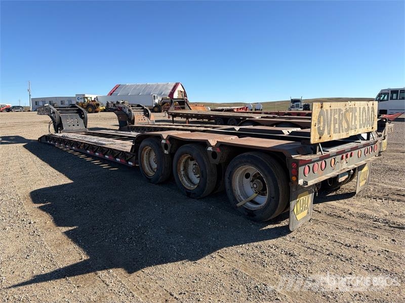 Fontaine T50S Tri/A Removable Gooseneck Lowboy Trailer Low loaders