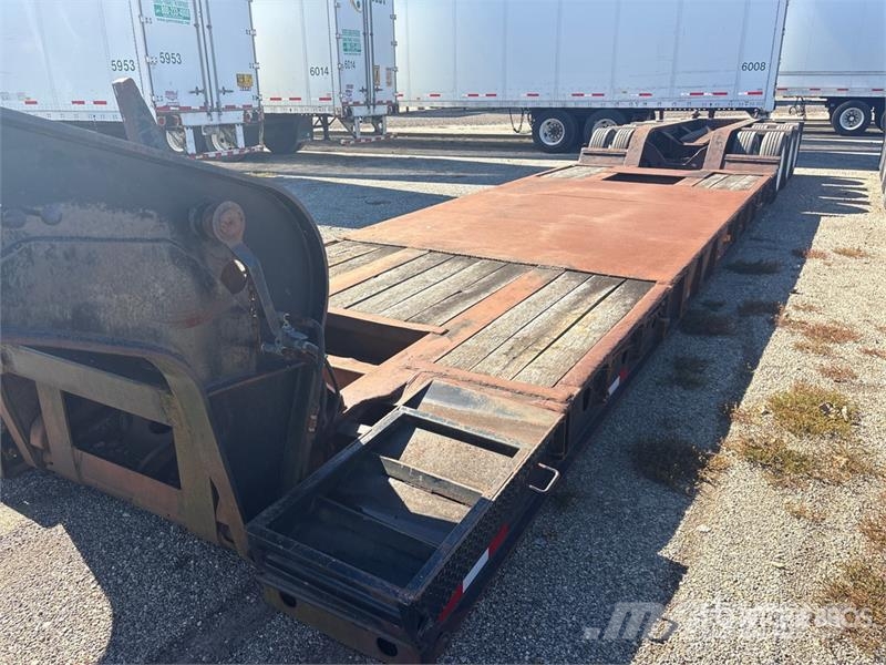 Fontaine TH55 110000 lb Tri/A Lowboy Trailer Низкорамные прицепы