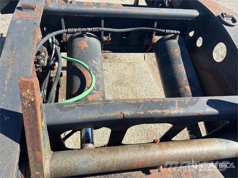 Fontaine TH55 110000 lb Tri/A Lowboy Trailer Низкорамные прицепы