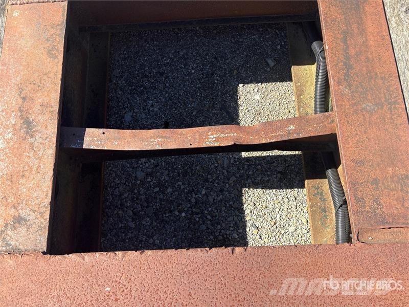 Fontaine TH55 110000 lb Tri/A Lowboy Trailer Низкорамные прицепы