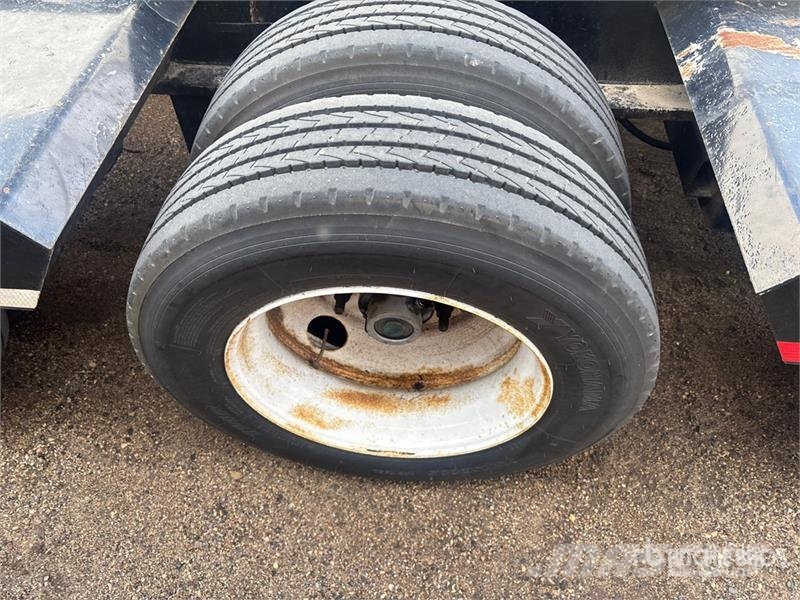 Fontaine Tri/A Lowboy Trailer ローローダー