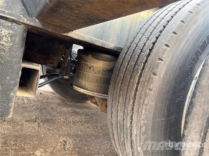 Fontaine Tri/A Lowboy Trailer ローローダー