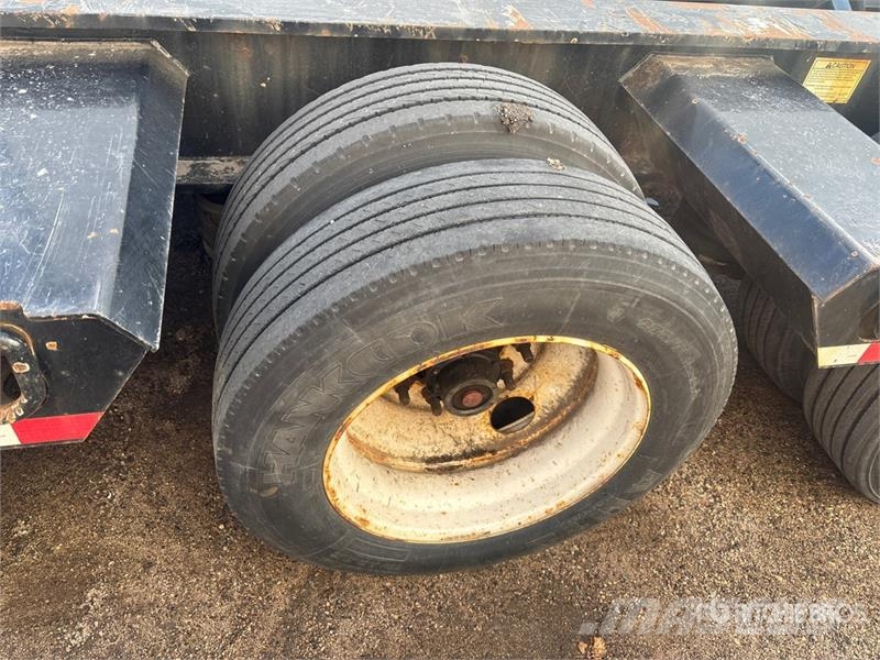 Fontaine Tri/A Lowboy Trailer ローローダー