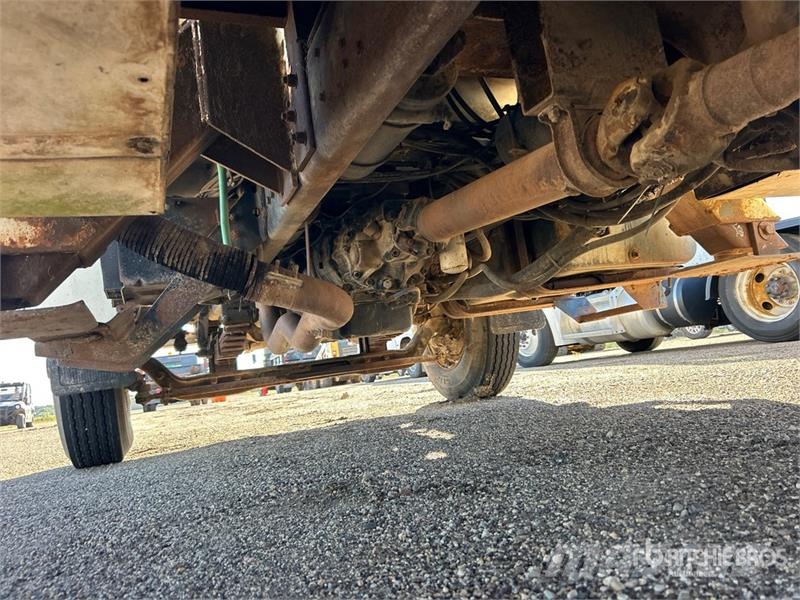 Ford 805 on Ford F-800 4x2 Bucket Truck Lastbilmonterede lifte