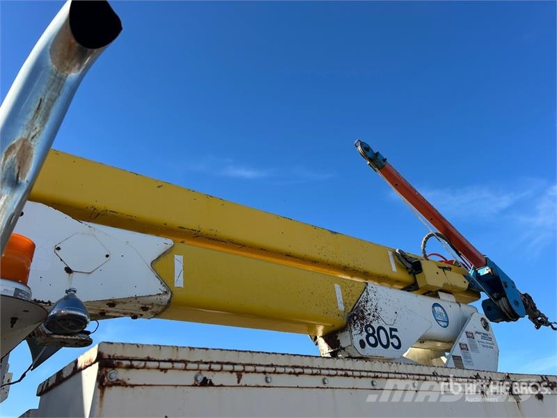 Ford 805 on Ford F-800 4x2 Bucket Truck Lastbilmonterede lifte