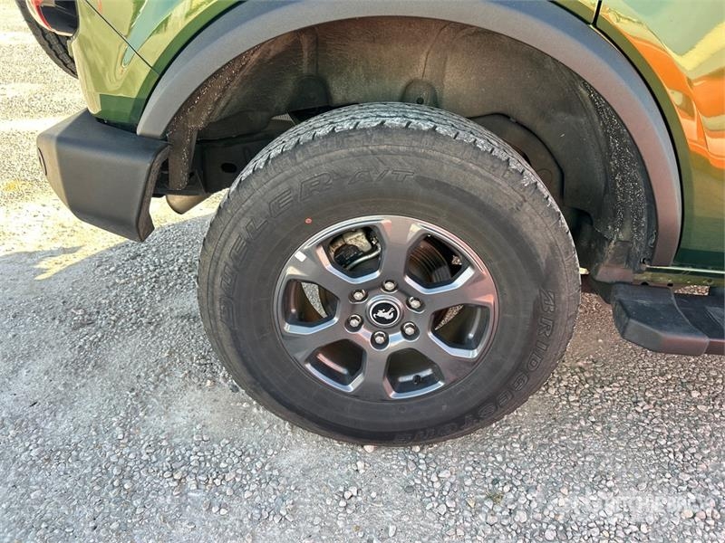 Ford Bronco Big Bend 4WD SUV Avtomobili
