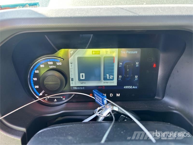 Ford Bronco Big Bend 4WD SUV Avtomobili