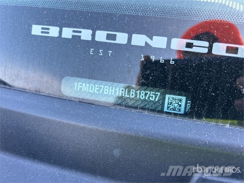 Ford Bronco Big Bend 4WD SUV Avtomobili