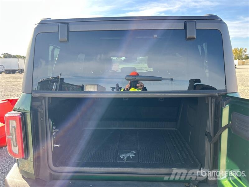 Ford Bronco Big Bend 4WD SUV Avtomobili