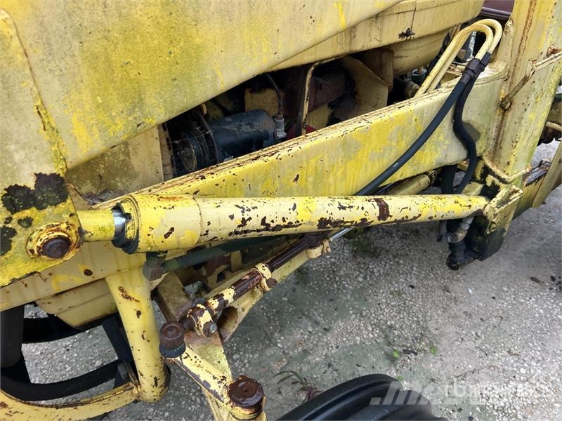Ford C40226 Utility Tractor Tractores compactos