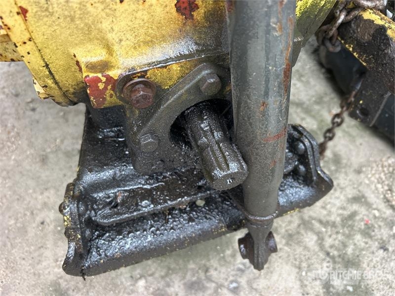 Ford C40226 Utility Tractor Tractores compactos