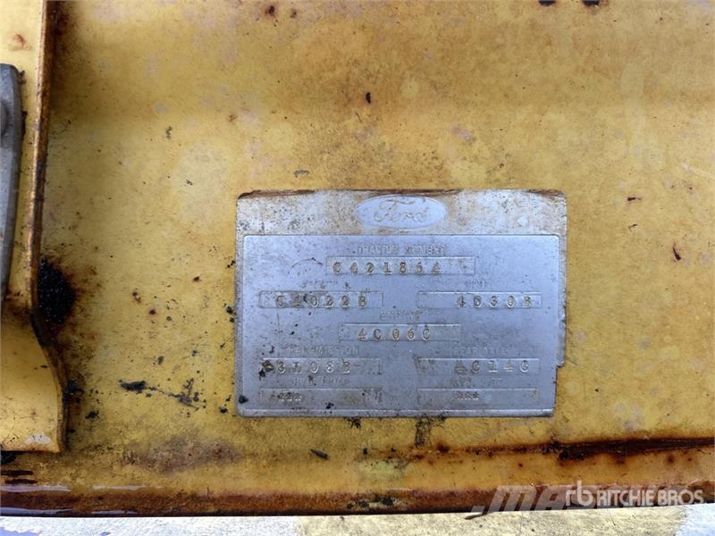 Ford C40226 Utility Tractor Tractores compactos