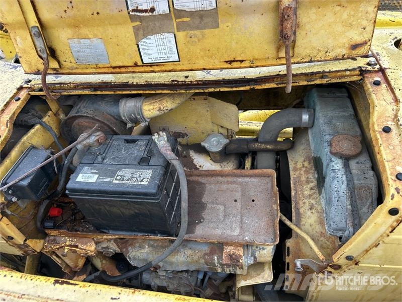 Ford C40226 Utility Tractor Tractores compactos
