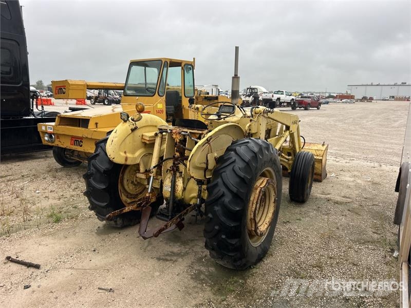 Ford C40226 Utility Tractor Tractores compactos
