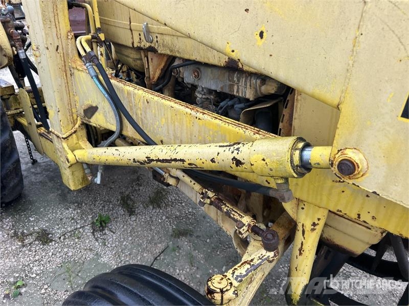 Ford C40226 Utility Tractor Tractores compactos