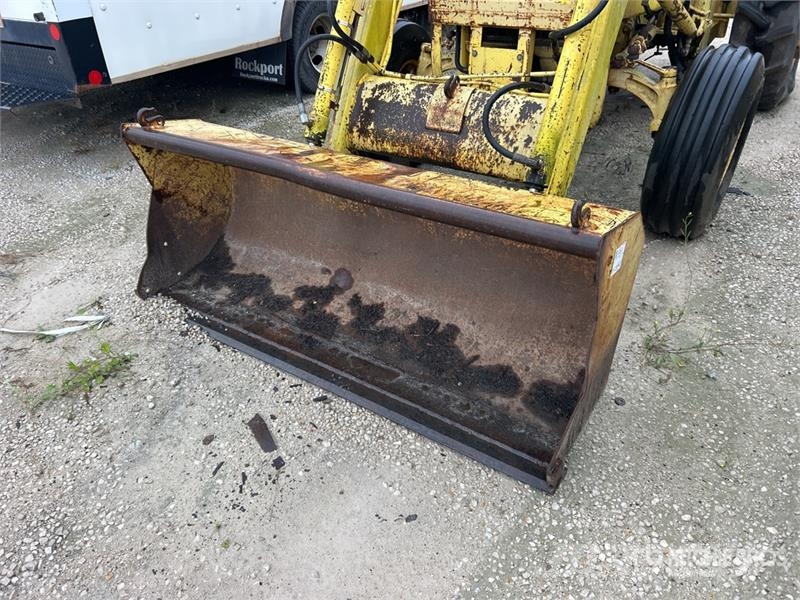 Ford C40226 Utility Tractor Tractores compactos