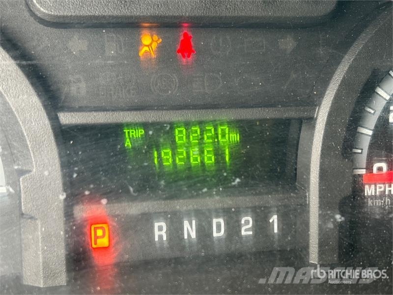 Ford E-250 Κλούβες με συρόμενες πόρτες