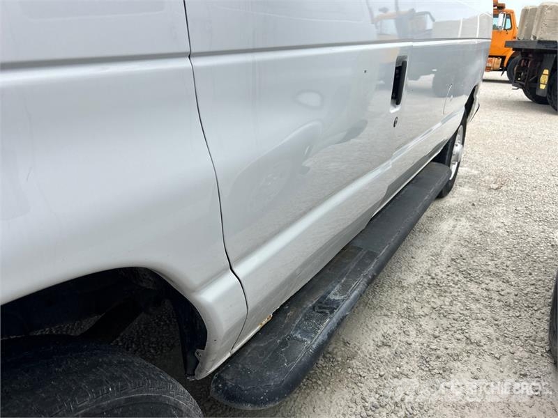 Ford E-250 Κλούβες με συρόμενες πόρτες