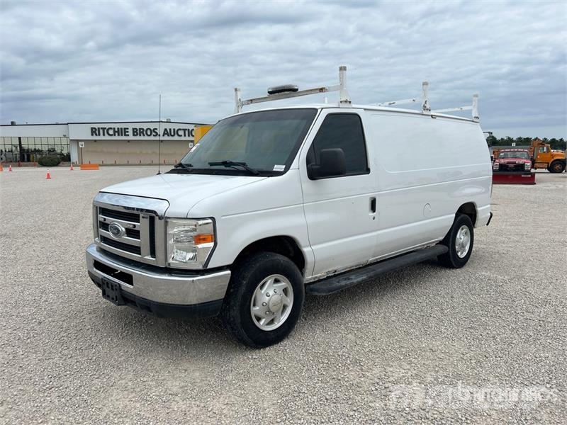 Ford E-250 Κλούβες με συρόμενες πόρτες