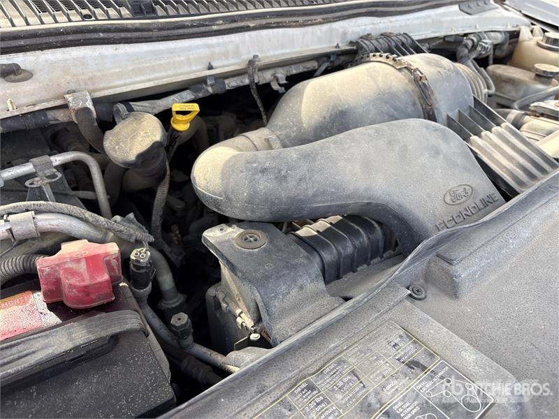 Ford E-250 Dostavna vozila / kombiji