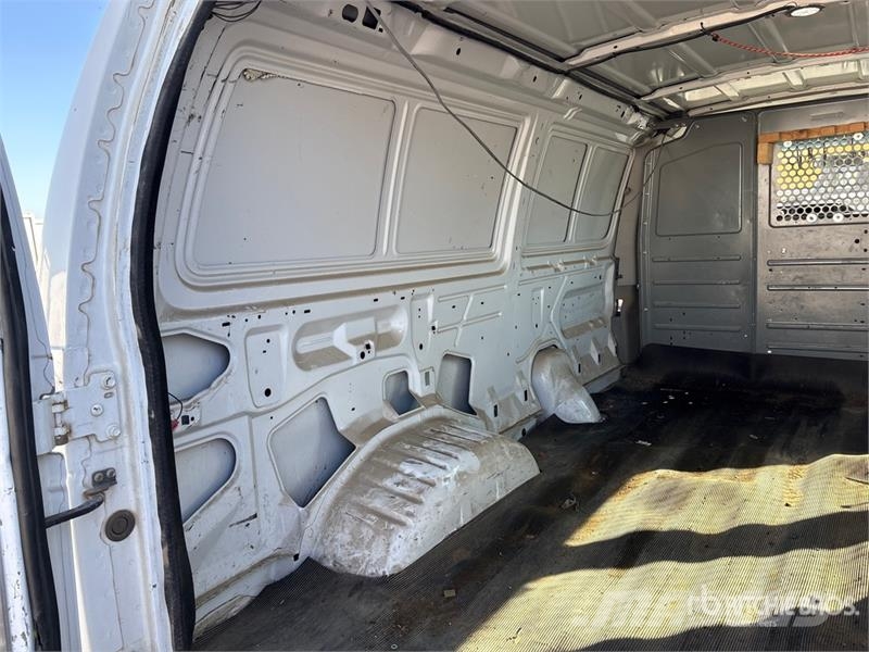Ford E-250 Ванове за доставки