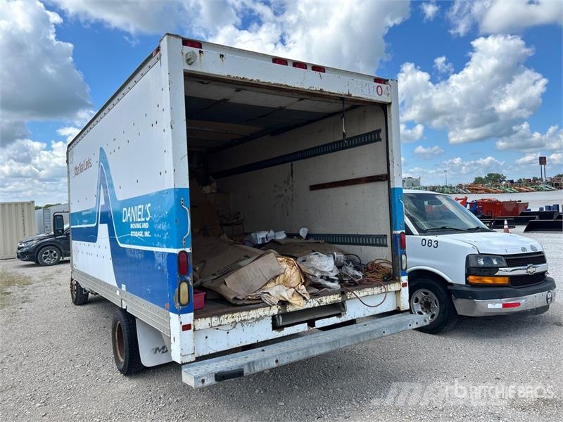 Ford E-350 Busy / Vany