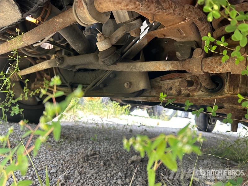 Ford E-350 Busy / Vany