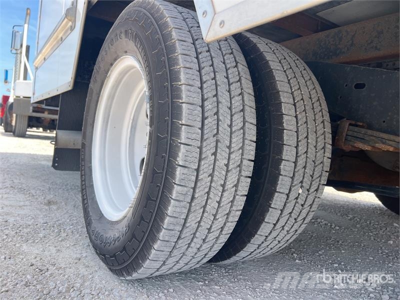 Ford E-350 4x2 Van Truck Sanduk kamioni