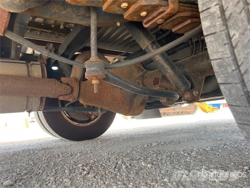 Ford E-350 4x2 Van Truck Sanduk kamioni