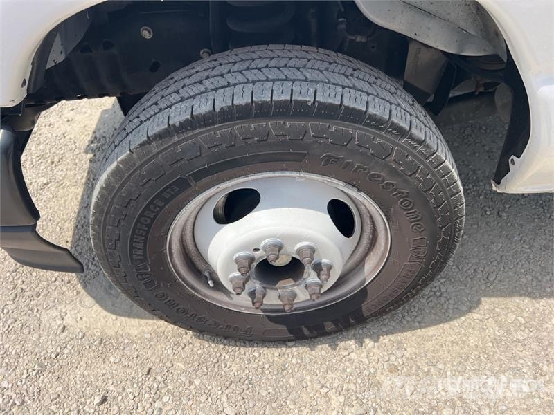 Ford E-350 4x2 Van Truck Sanduk kamioni