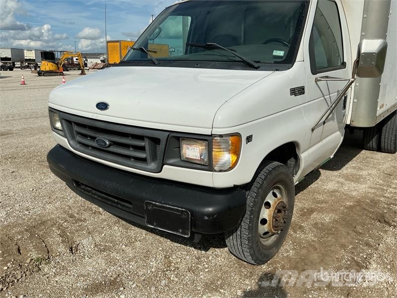 Ford E-350 4x2 Van Truck Sanduk kamioni