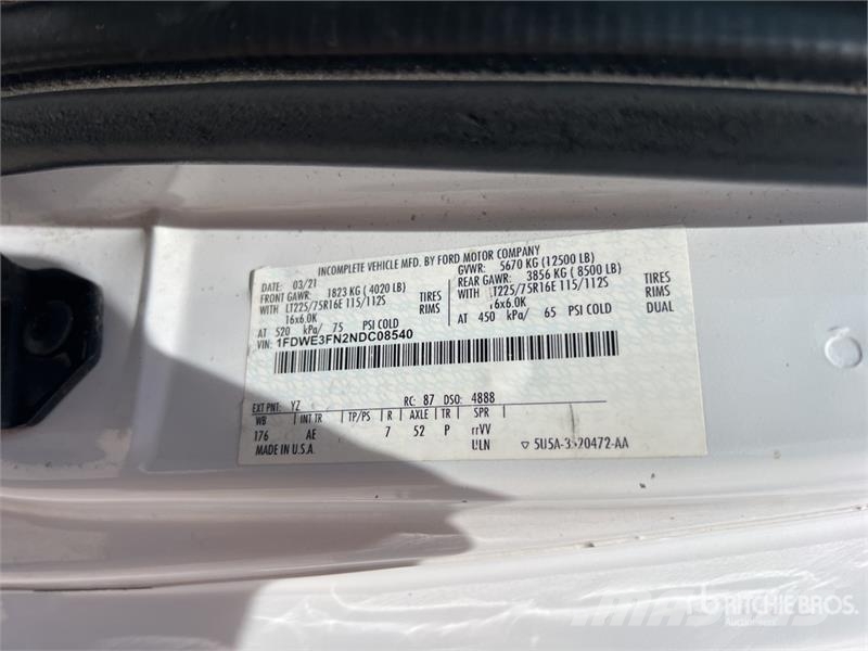 Ford E-350 4x2 Van Truck Sanduk kamioni