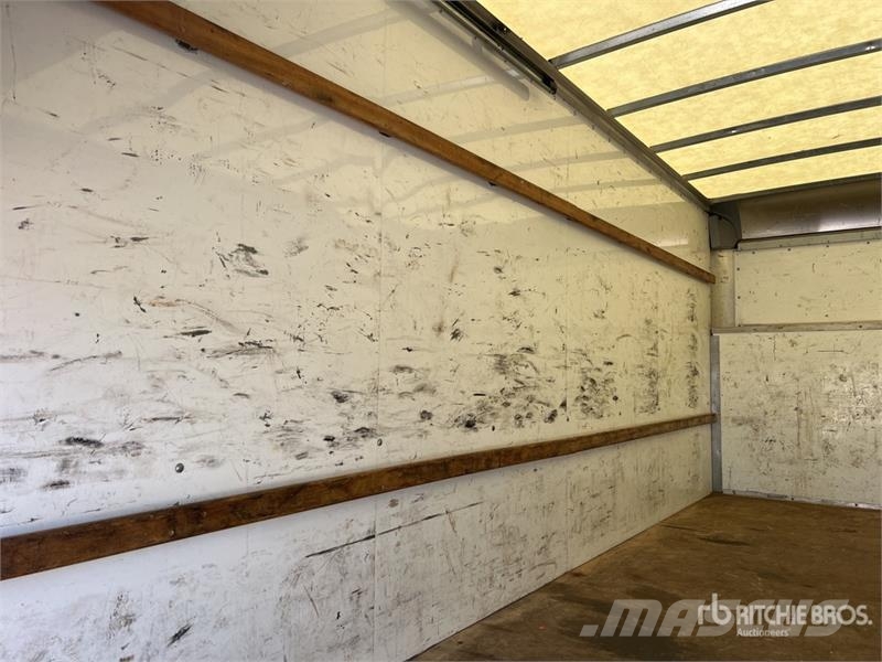 Ford E-350 4x2 Van Truck Sanduk kamioni