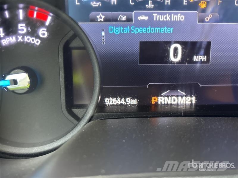 Ford E-350 4x2 Van Truck 貨箱式卡車