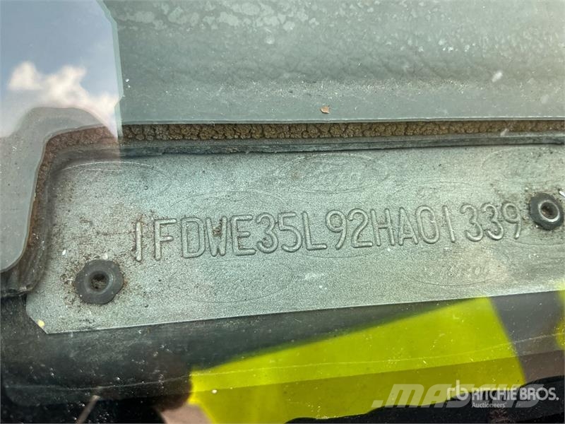 Ford E-350 Van Truck Skåpbilar
