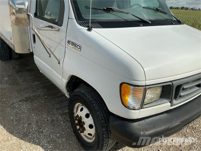 Ford E-350 Van Truck Skåpbilar