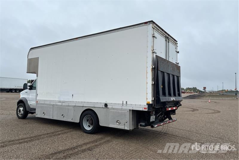Ford E-550 4x2 Van Truck Box body trucks