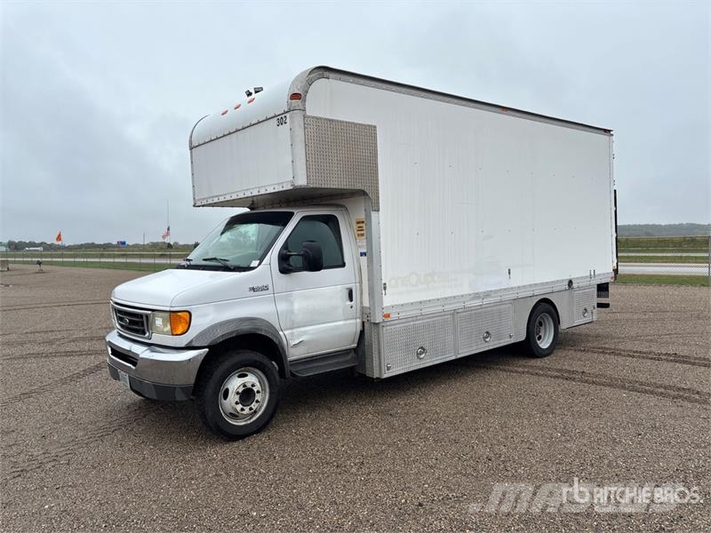 Ford E-550 4x2 Van Truck Box body trucks