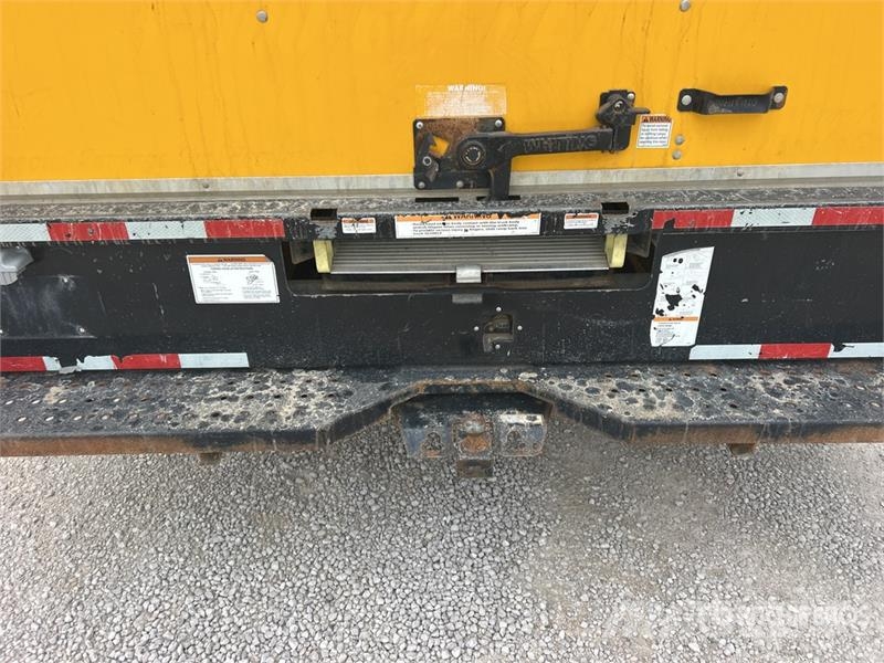 Ford E350 4x2 Van Truck Kofferaufbau