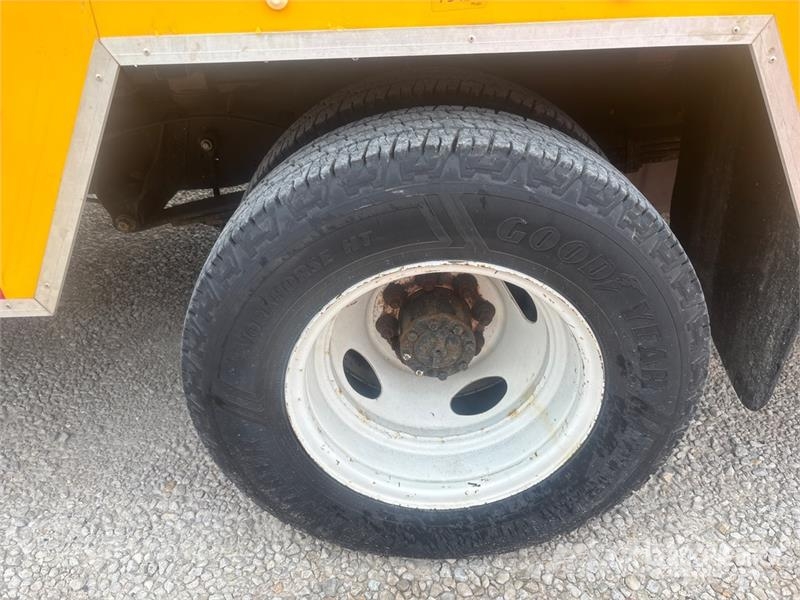 Ford E350 4x2 Van Truck Box body trucks